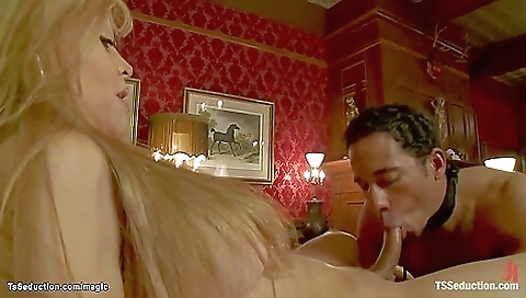 Big ass brunette and blonde are fucking a man in a threesome