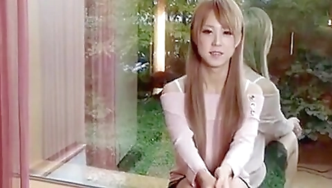 Japanese transsexual with a big ass in a solo video