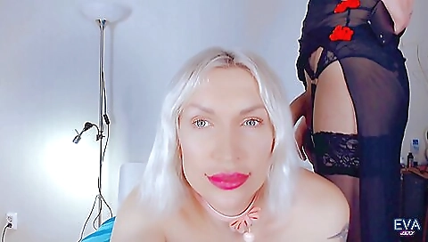 Blonde babe with tattoo on her neck is getting fucked